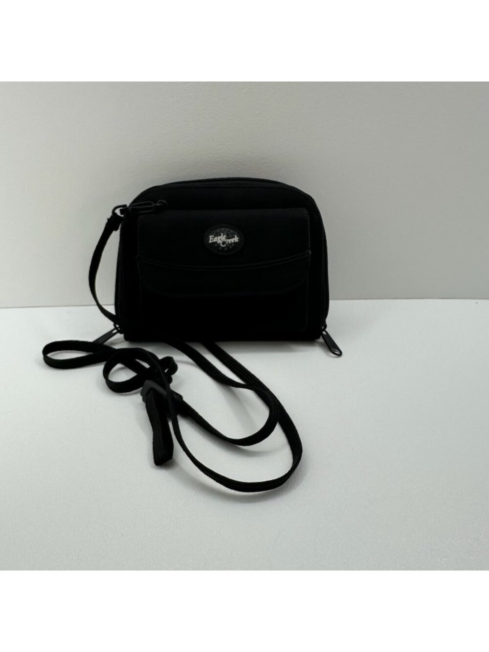 Eagle Creek Travel Wallet Crossbody Pouch Ones Size Nylon Passport Holder Black